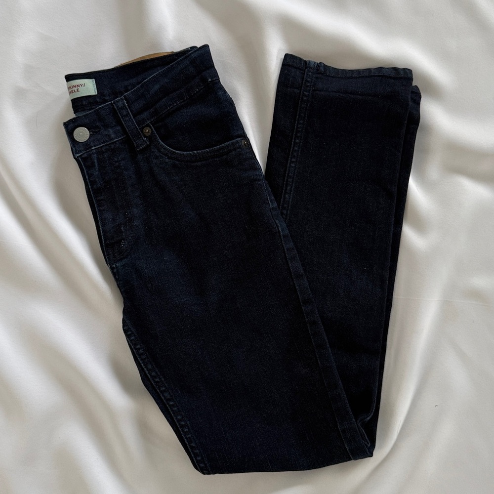 Levis 510 skinny dark blue jeans